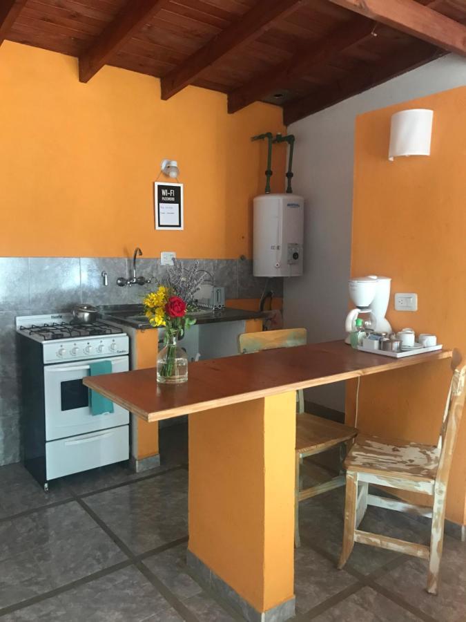 estudio calabaza un lugar céntrico y tranquilo Apartamento El Calafate Exterior foto