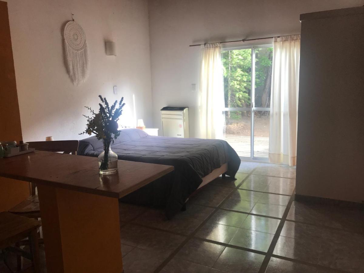 estudio calabaza un lugar céntrico y tranquilo Apartamento El Calafate Exterior foto