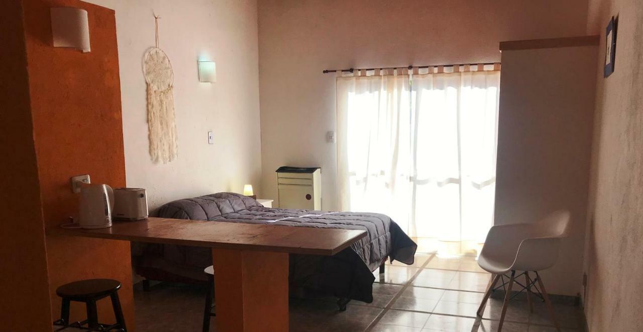 estudio calabaza un lugar céntrico y tranquilo Apartamento El Calafate Exterior foto
